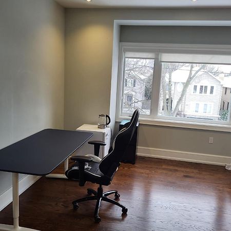 Toronto Modern House Apartment Ngoại thất bức ảnh